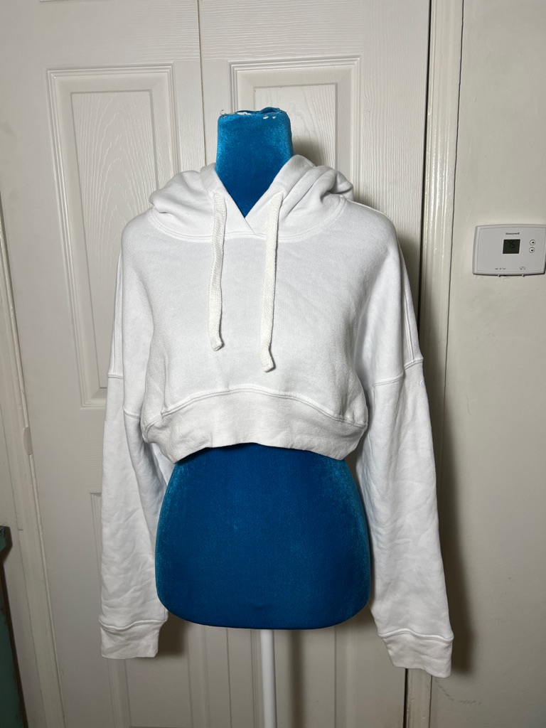 Alo Yoga Cropped Hoodie White Woman’s Small Like New!